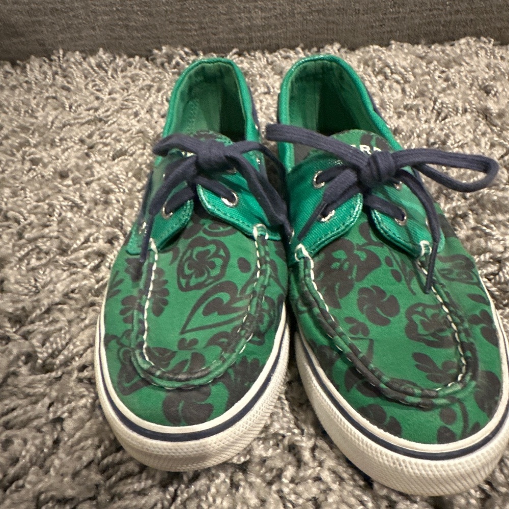 Sperry paisley top slider green